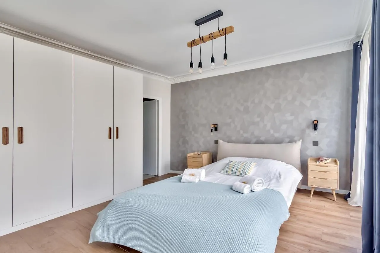 Splendid 3 Bdrs Flat In A Prime Location Of Paris Apartamento